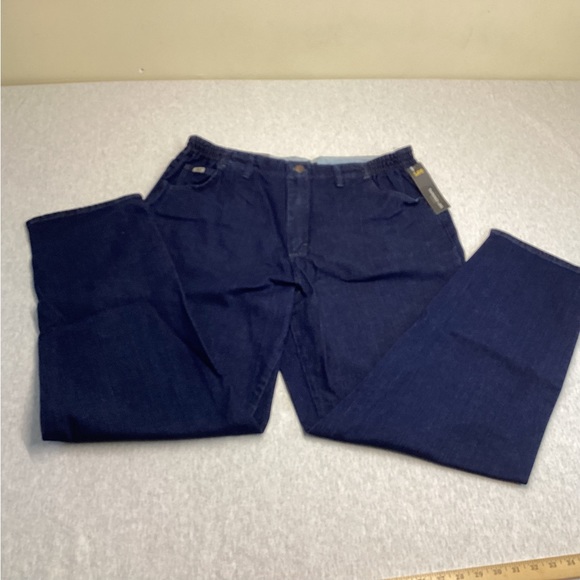 Lee Jeans Lee Relaxed Fit Tapered Leg Womens Mid Rise Jeans Size 8